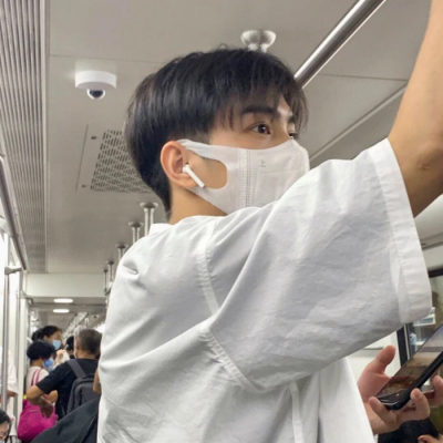 专业QQ刷赞-抖音刷账,抖音0.1元100赞,qq刷赞推广平台低价